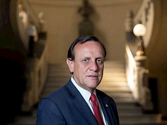 R ector Ignacio Sánchez. Foto Dirección de Comunicaciones.