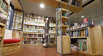 Imagen de la tienda de Librerías UC en Casa Central.