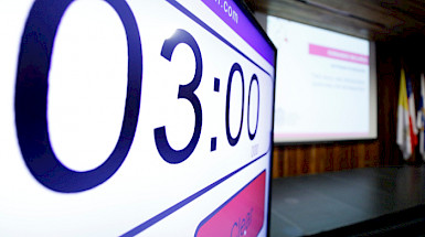Digital clock showing a 3 minute countdown.