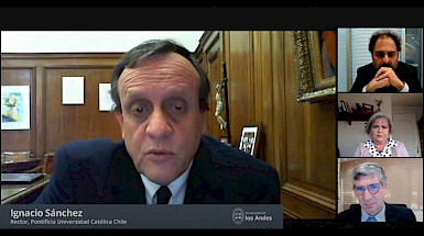 Rector Ignacio Sánchez en el lanzamiento del libro.- Foto UANDES