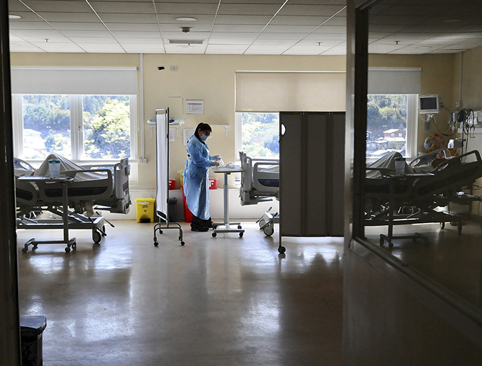 imagen correspondiente a la noticia: "Ingenieros UC preparan software que mide el desempeño de servicios de salud ante catástrofes"
