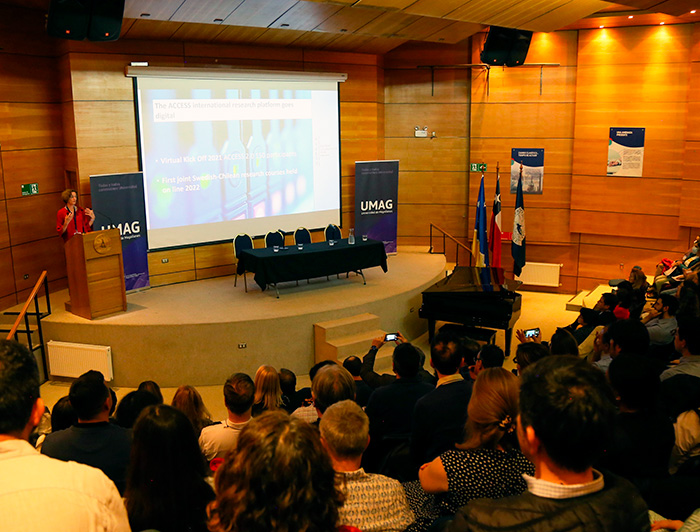 A researcher is giving a speech in the ACCESS opening session.