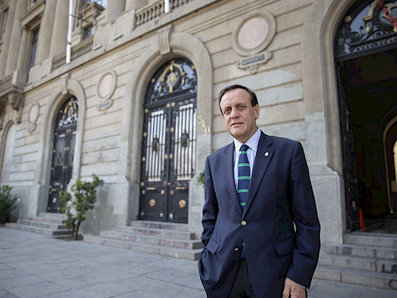 Rector Ignacio Sánchez.- Foto Dirección de Comunicaciones UC