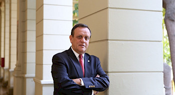 Rector Sánchez en Casa Central UC