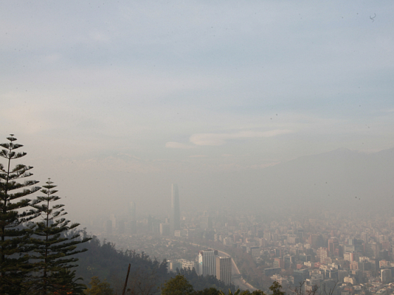 "El compromiso de Chile en el Acuerdo de París es ‘altamente insuficiente’. Sin embargo, el compromiso de albergar la COP25 y aspirar a la carbononeutralidad a 2050, tal como se presenta en el anteproyecto de Ley Marco de Cambio Climático, son muestras de nuevos aires de una mejor llegada a la cumbre", sostiene el director del Centro de Cambio Global.