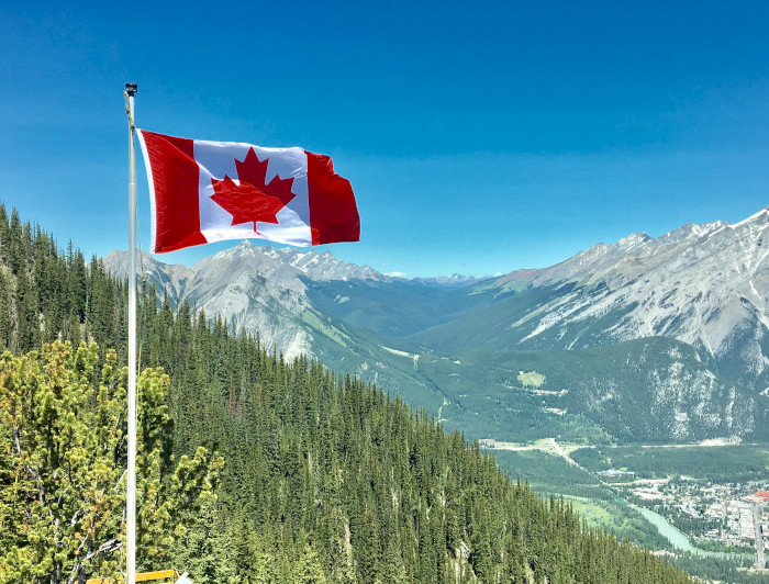 imagen correspondiente a la noticia: "English UC profundiza colaboración con consorcio de universidades de Canadá"