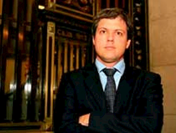 imagen correspondiente a la noticia: "Economista Sebastián Claro vuelve a la UC luego de su paso por el Banco Central"