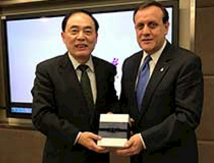imagen correspondiente a la noticia: "Rector visitó la Universidad de Nanjing, el grupo editorial Phoenix y la Universidad de Medicina Tradicional China de Nanjing"