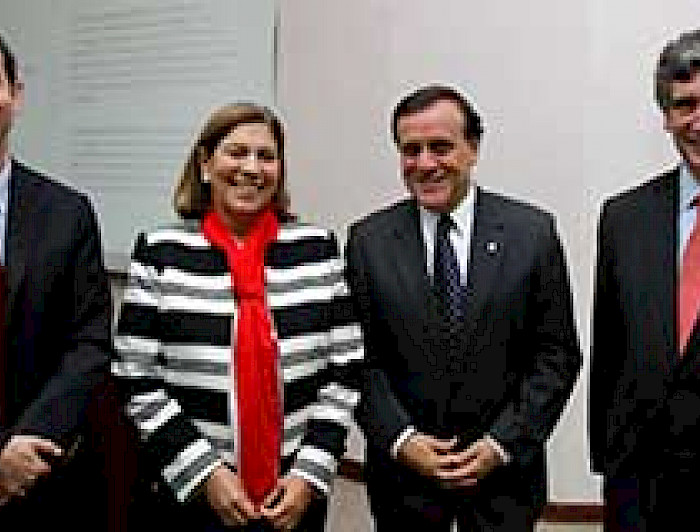 imagen correspondiente a la noticia: "Rectores de las universidades de los Andes y Católica de Chile exponen sobre  la calidad de la docencia universitaria"