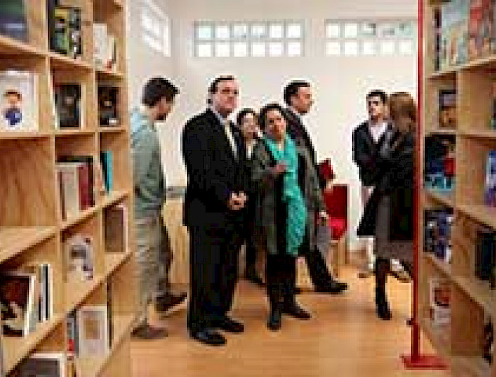 imagen correspondiente a la noticia: "La UC inaugurará una nueva sede de la BEF en el Centro de Internación Provisoria de Santiago Centro"