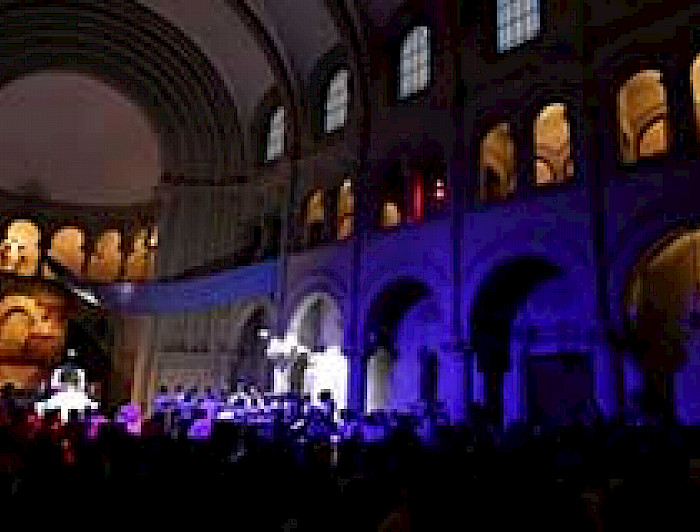 imagen correspondiente a la noticia: "Música, adoración, encuentro y oración se vivieron en el Soli Deo Gloria"