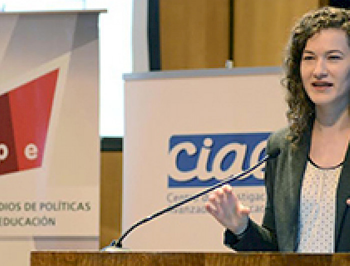 imagen correspondiente a la noticia: "Investigación detecta que establecimientos que agrupan a sus estudiantes por habilidad tienen peores resultados académicos"